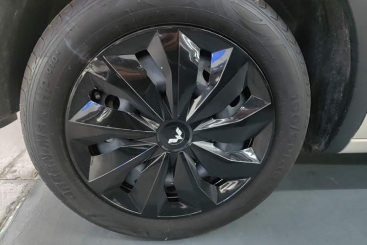 Used Wuling Bingo 2023 333km Enjoy+ Version Right Rear Wheel Hub