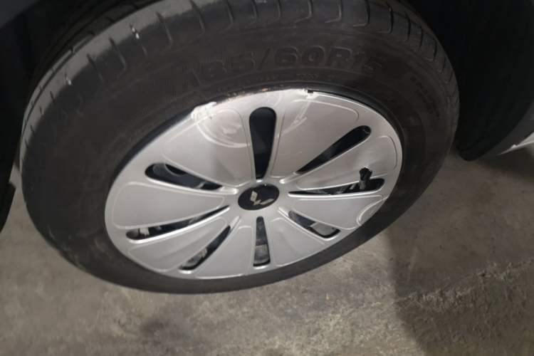 Used Wuling Bingo 2023 203km Light Edition Right Rear Wheel Hub