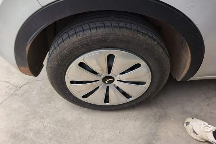 Used Wuling Bingo 2023 333 km Fast-Share Version Right Rear Wheel Hub