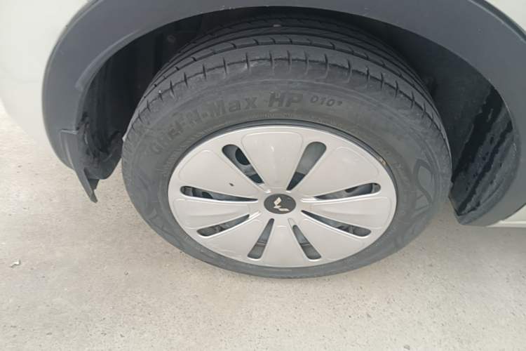 Used Wuling Bingo 2023 333 km Fast-Share Version Right Rear Wheel Hub