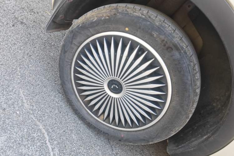 Used Wuling Bingo 2023 333 km Enjoyment Version Right Rear Wheel Hub