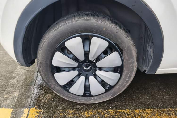Used Wuling Bingo 2023 333km Enjoy+ Version Right Rear Wheel Hub