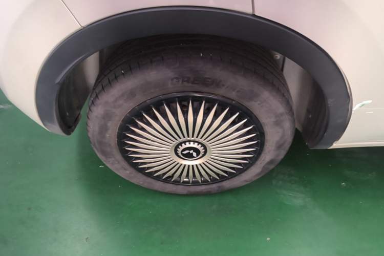 Used Wuling Bingo 2023 333 km Enjoyment Version Right Rear Wheel Hub