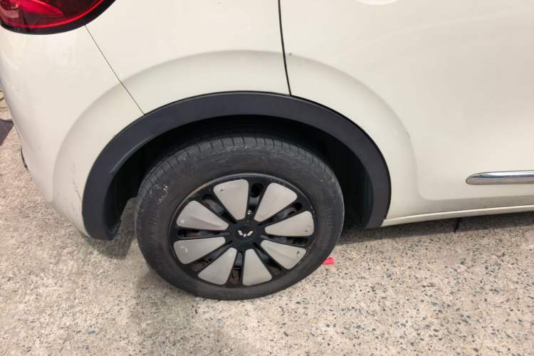 Used Wuling Bingo 2023 333 km Enjoyment Version Right Rear Wheel Hub