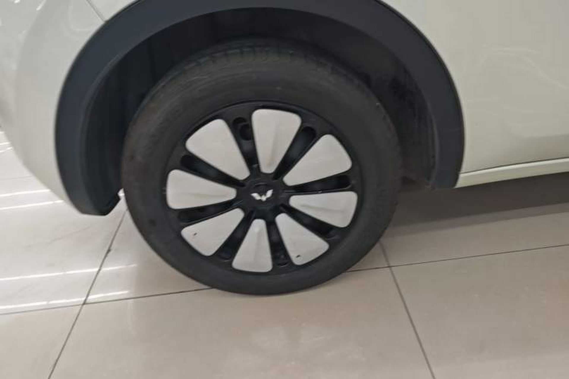 Used Wuling Bingo 2023 333 km Lingxi Connected+ Version Right Rear Wheel Hub