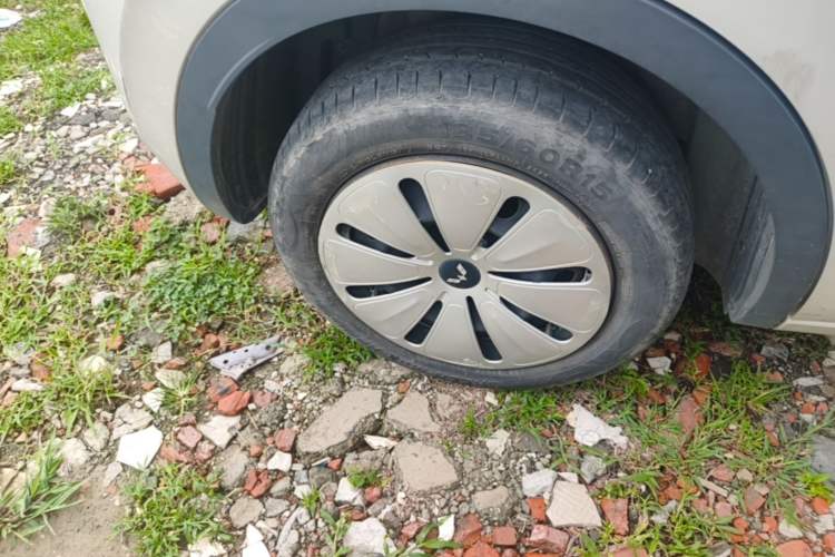 Used Wuling Bingo 2023 333 km Fast-Share Version Right Rear Wheel Hub