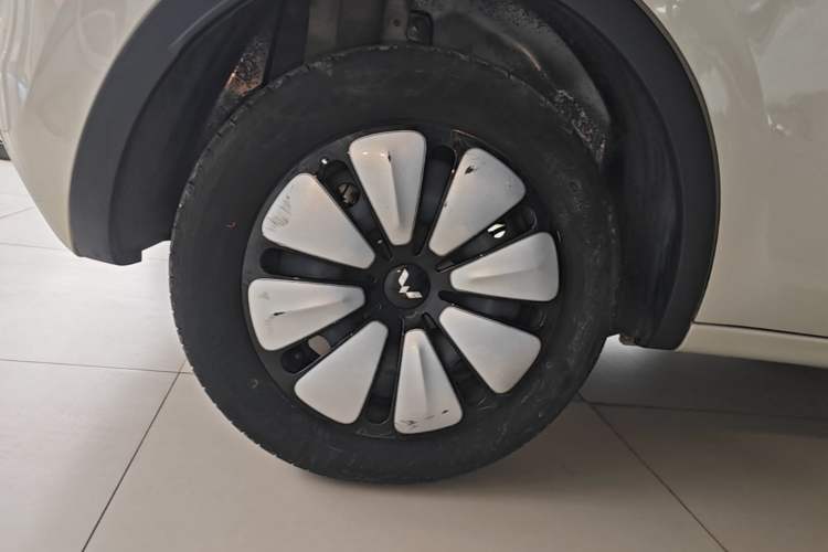 Used Wuling Bingo 2023 333km Enjoy+ Version Right Rear Wheel Hub