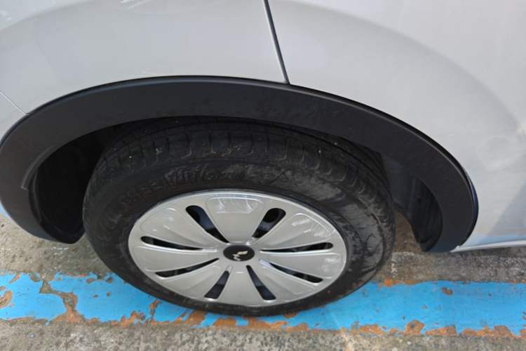 Used Wuling Bingo 2023 203km Light Edition Right Rear Wheel Hub