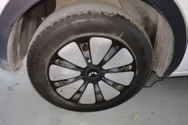 Used Wuling Bingo 2023 333 km Enjoyment Version Right Rear Wheel Hub