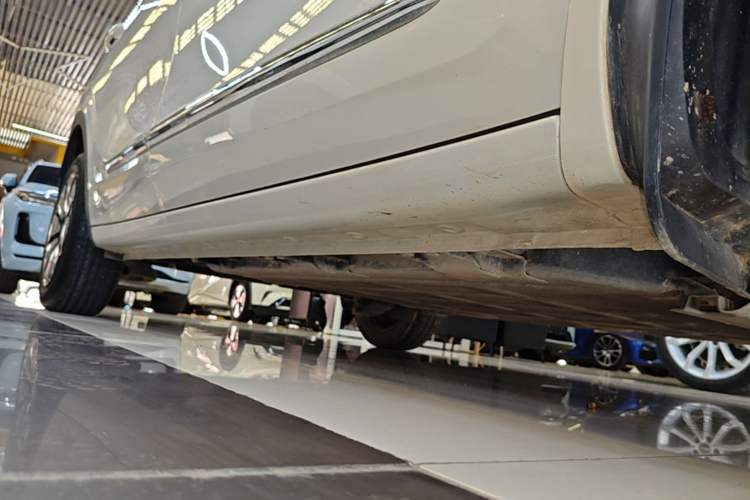 Used Wuling Bingo 2023 410 km Lingxi Deluxe Edition Right Side Sill