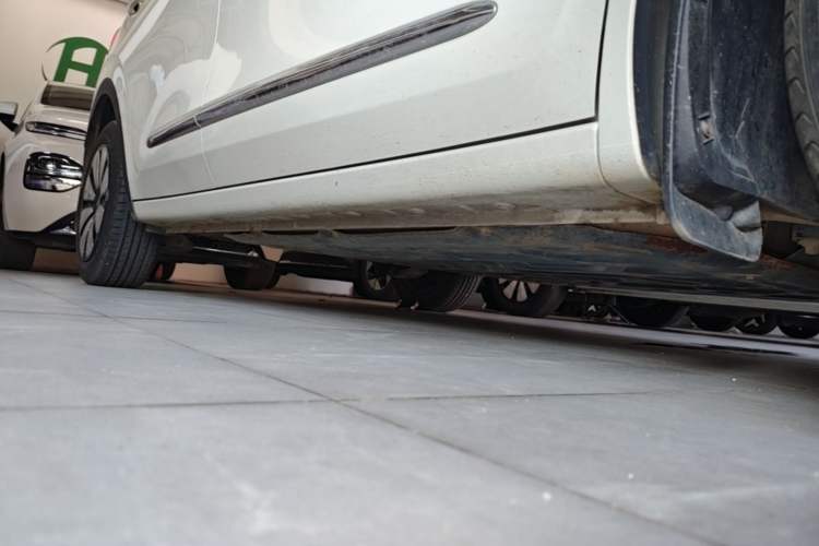Used Wuling Bingo 2023 333 km Lingxi Connected+ Version Right Side Sill