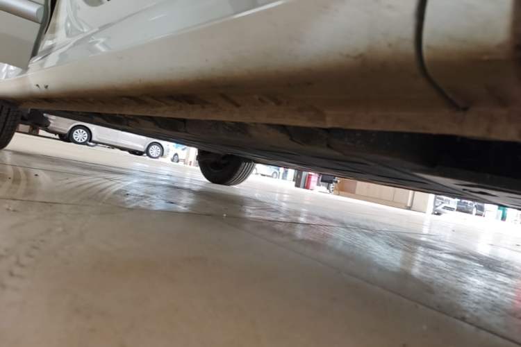 Used Wuling Bingo 2023 333 km Fast-Share Version Right Side Sill
