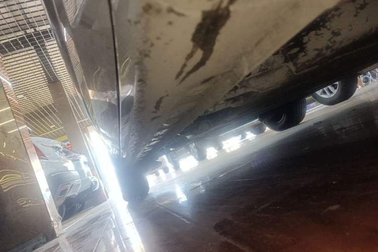 Used Wuling Bingo 2023 333 km Lingxi Connected Version Right Side Sill