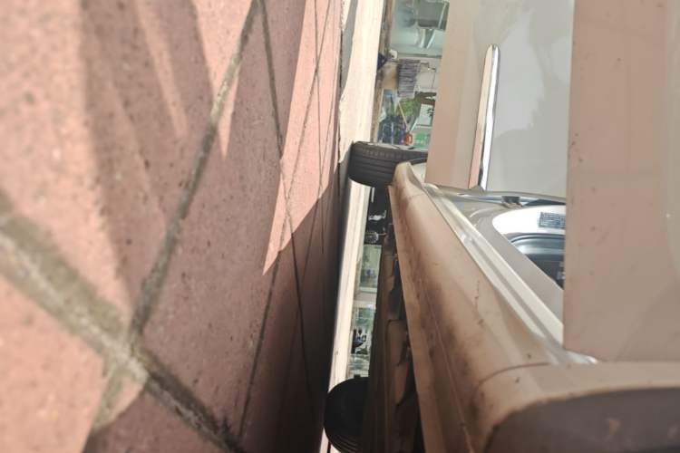 Used Wuling Bingo 2023 410 km Lingxi Deluxe Edition Right Side Sill