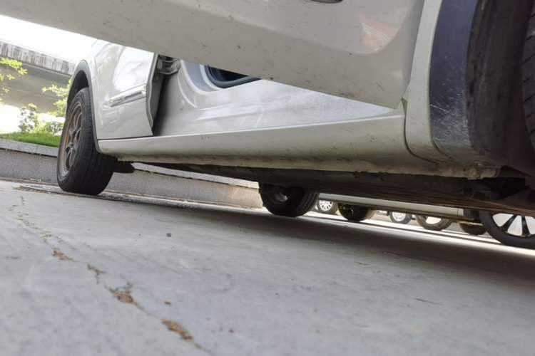Used Wuling Bingo 2023 333 km Lingxi Connected+ Version Right Side Sill