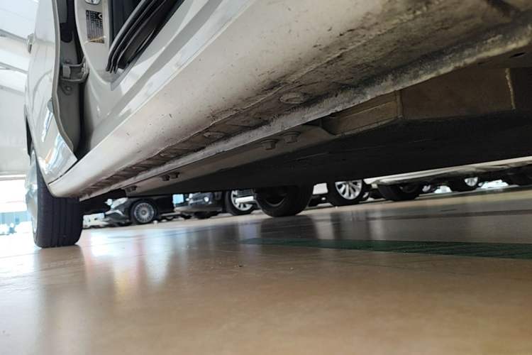 Used Wuling Bingo 2023 333 km Lingxi Connected Version Right Side Sill