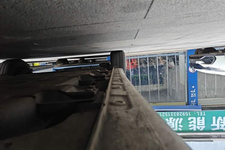Used Wuling Bingo 2023 333 km Lingxi Connected Version Right Side Sill
