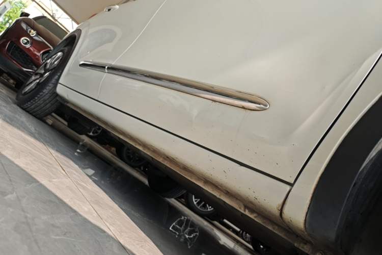 Used Wuling Bingo 2023 333 km Enjoyment Version Right Side Sill