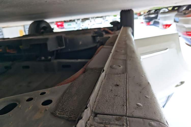 Used Wuling Bingo 2023 203km Comfort Edition Right Side Sill