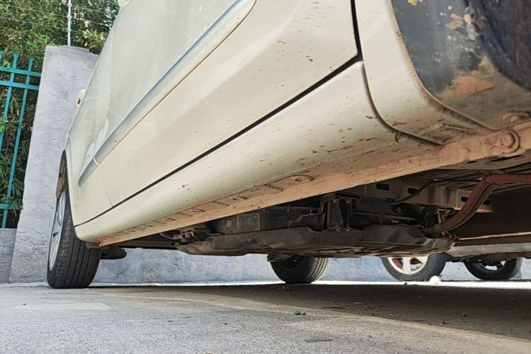 Used Wuling Bingo 2023 203km Light Edition Right Side Sill