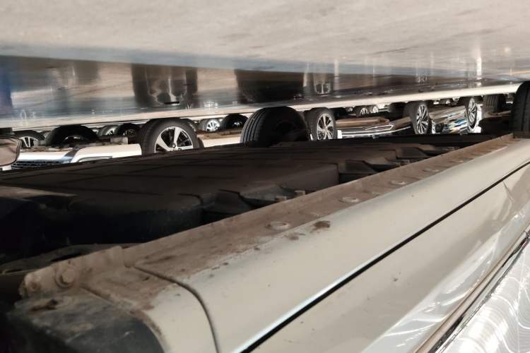 Used Wuling Bingo 2023 333 km Lingxi Connected Version Right Side Sill