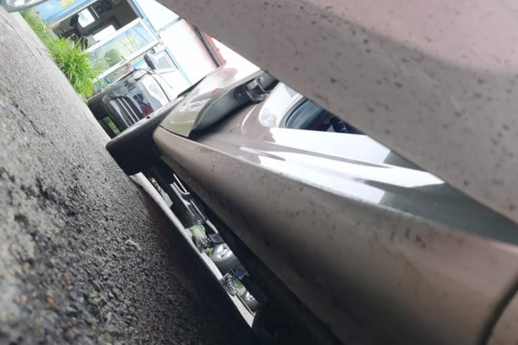 Used Wuling Bingo 2023 333 km Fast-Share Version Right Side Sill