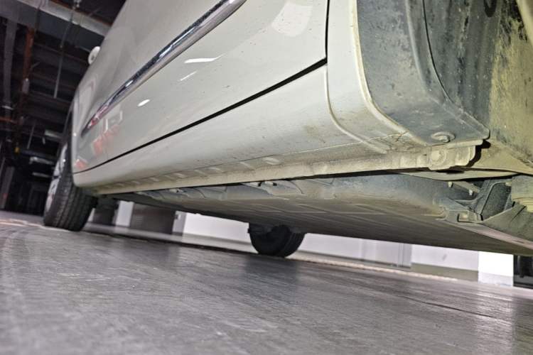 Used Wuling Bingo 2023 333 km Enjoyment Version Right Side Sill
