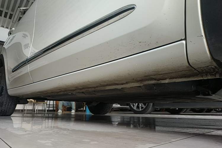Used Wuling Bingo 2023 410 km Lingxi Deluxe Edition Right Side Sill