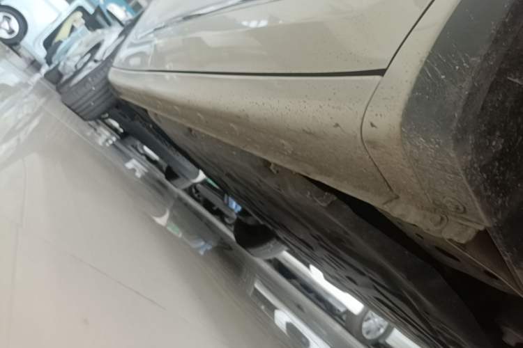Used Wuling Bingo 2023 333 km Enjoyment Version Right Side Sill