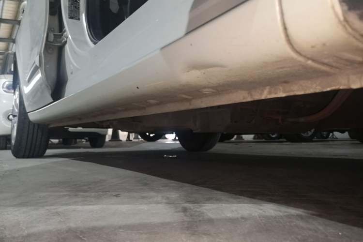 Used Wuling Bingo 2023 203km Light Edition Right Side Sill