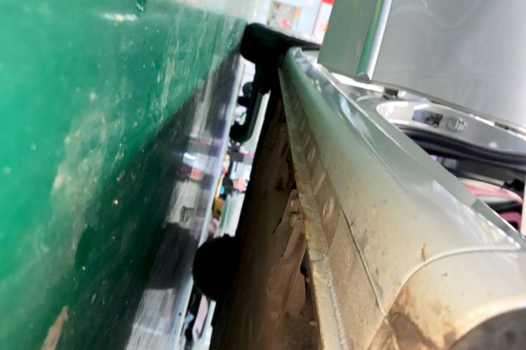 Used Wuling Bingo 2023 333 km Fast-Share Version Right Side Sill
