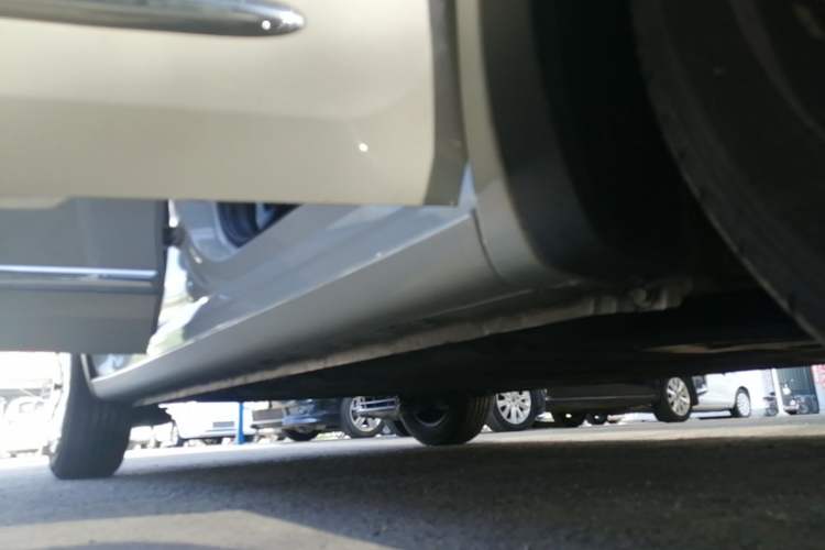 Used Wuling Bingo 2023 333 km Lingxi Connected+ Version Right Side Sill