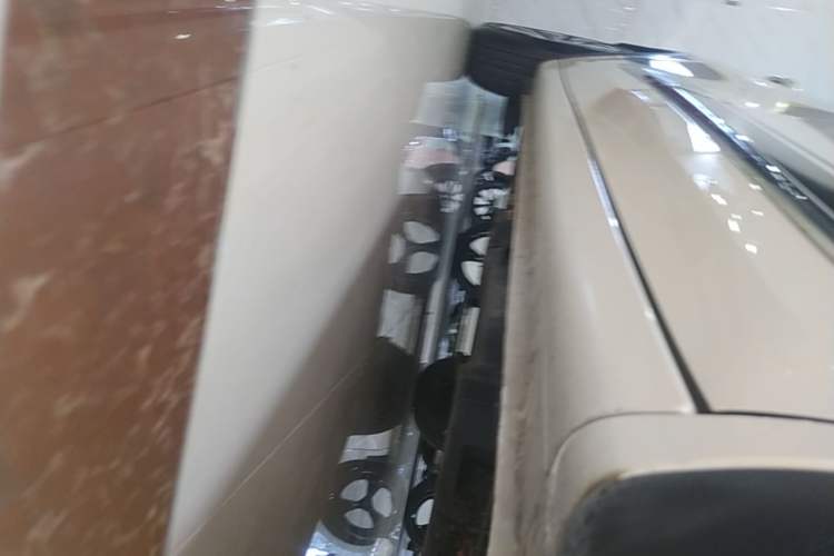 Used Wuling Bingo 2023 203km Comfort Edition Right Side Sill