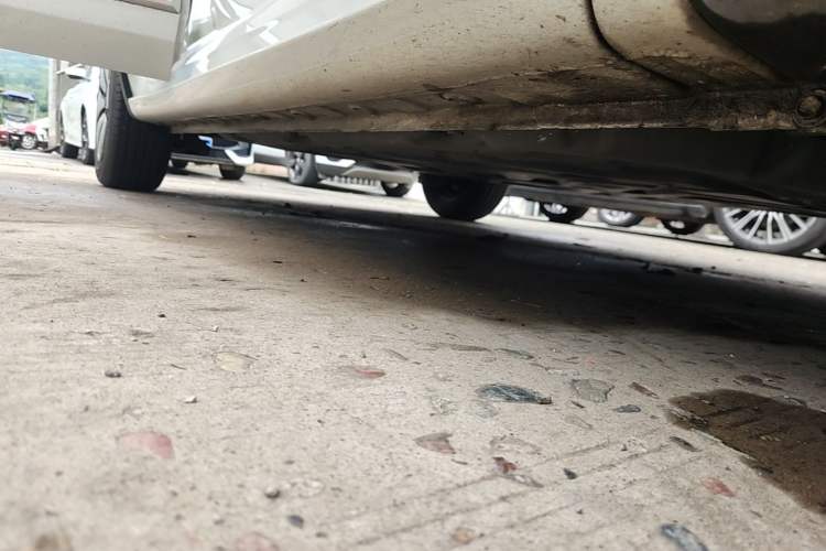 Used Wuling Bingo 2023 333 km Lingxi Connected Version Right Side Sill