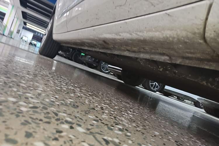 Used Wuling Bingo 2023 410 km Lingxi Deluxe Edition Right Side Sill