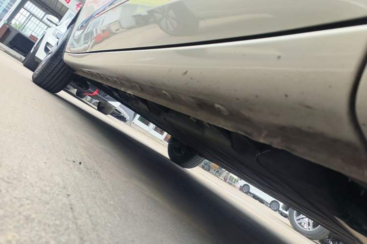 Used Wuling Bingo 2023 333 km Lingxi Connected+ Version Right Side Sill