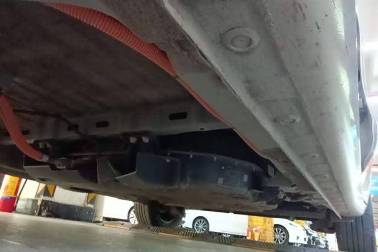 Used Wuling Bingo 2023 203km Light Edition Right Side Sill