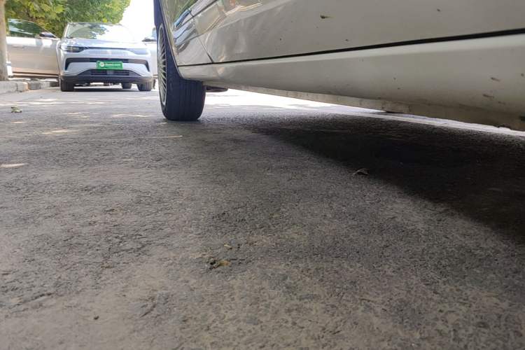 Used Wuling Bingo 2023 203km Comfort Edition Right Side Sill