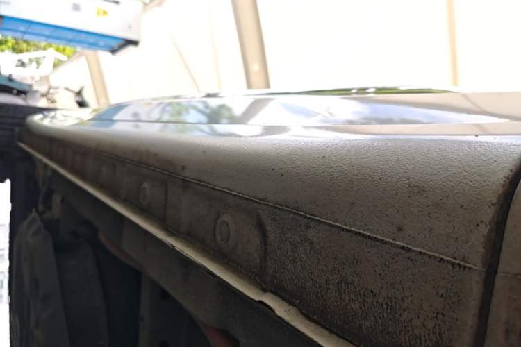 Used Wuling Bingo 2023 203km Comfort Edition Right Side Sill