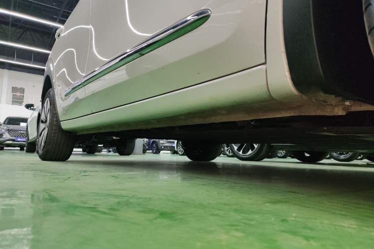 Used Wuling Bingo 2023 333 km Lingxi Connected+ Version Right Side Sill