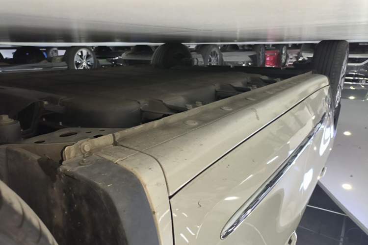 Used Wuling Bingo 2023 333 km Lingxi Connected Version Right Side Sill