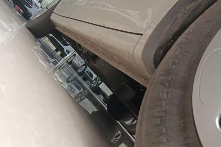 Used Wuling Bingo 2023 203km Light Edition Right Side Sill