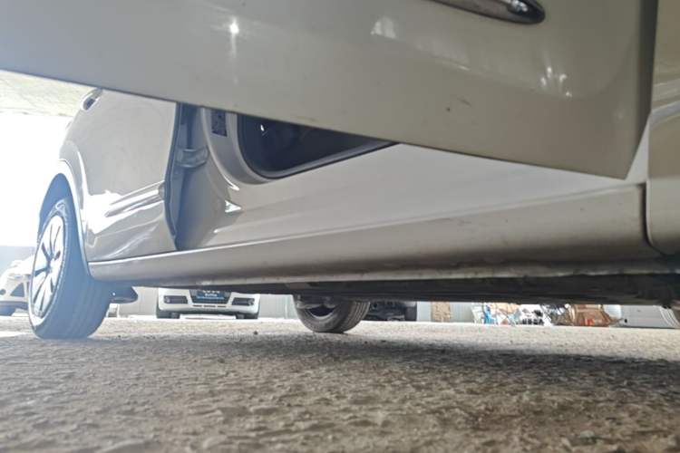 Used Wuling Bingo 2023 410 km Lingxi Deluxe Edition Right Side Sill