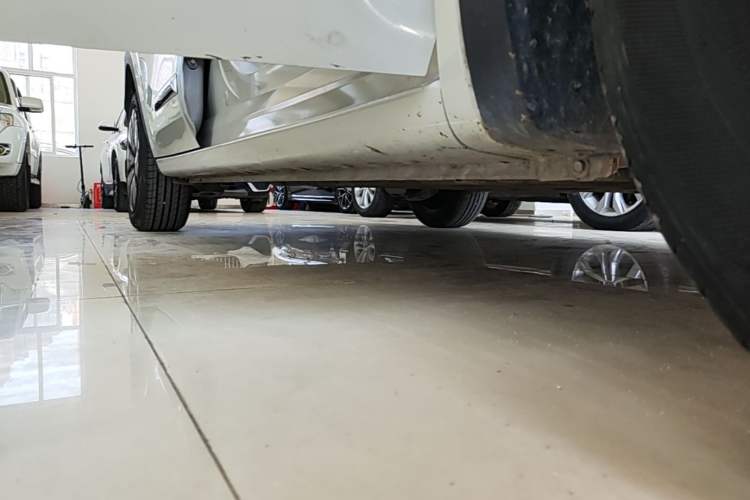 Used Wuling Bingo 2023 333 km Lingxi Connected+ Version Right Side Sill