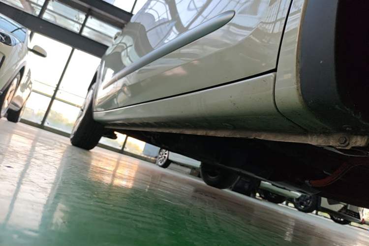 Used Wuling Bingo 2023 203km Light Edition Right Side Sill