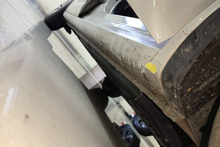 Used Wuling Bingo 2023 333 km Lingxi Connected+ Version Right Side Sill