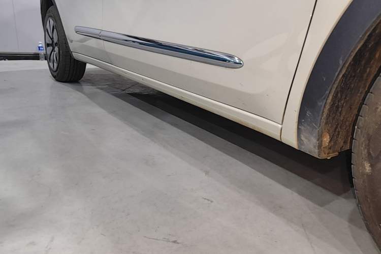 Used Wuling Bingo 2023 333km Enjoy+ Version Right Side Sill