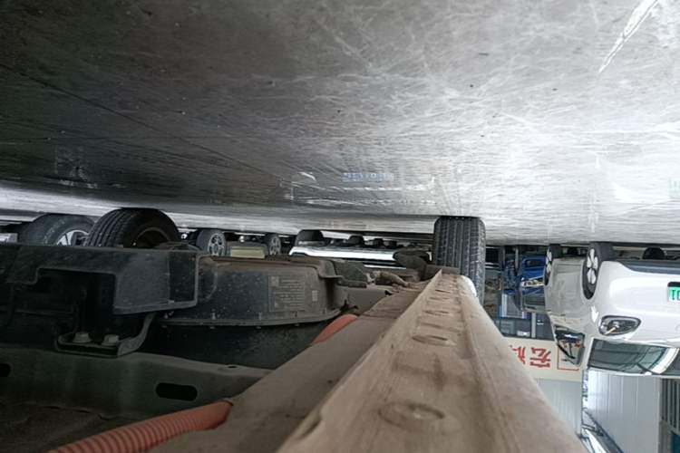 Used Wuling Bingo 2023 203km Light Edition Right Side Sill