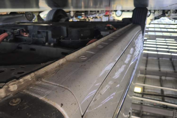 Used Wuling Bingo 2023 203km Comfort Edition Right Side Sill