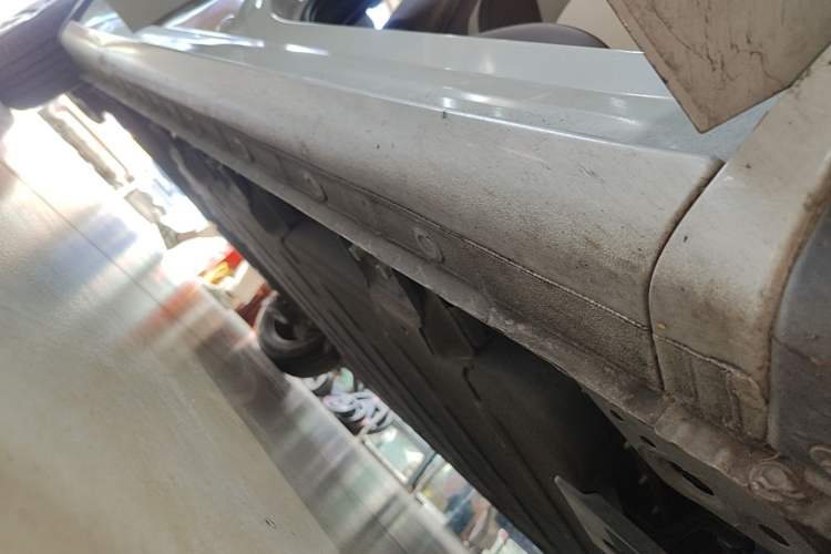 Used Wuling Bingo 2023 333 km Enjoyment Version Right Side Sill
